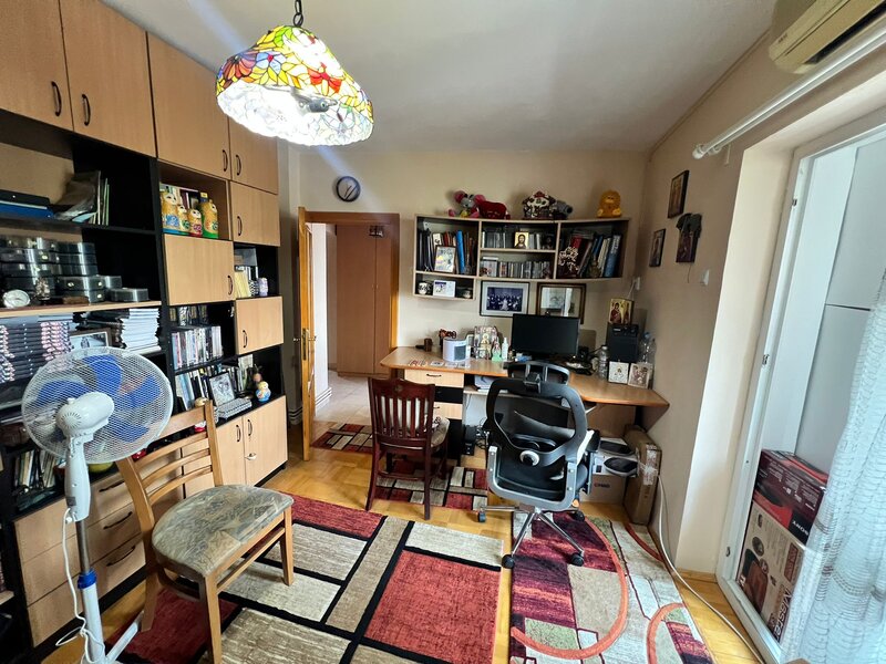 Iancului, Vatra Luminoasa, 5 camere, centrala proprie